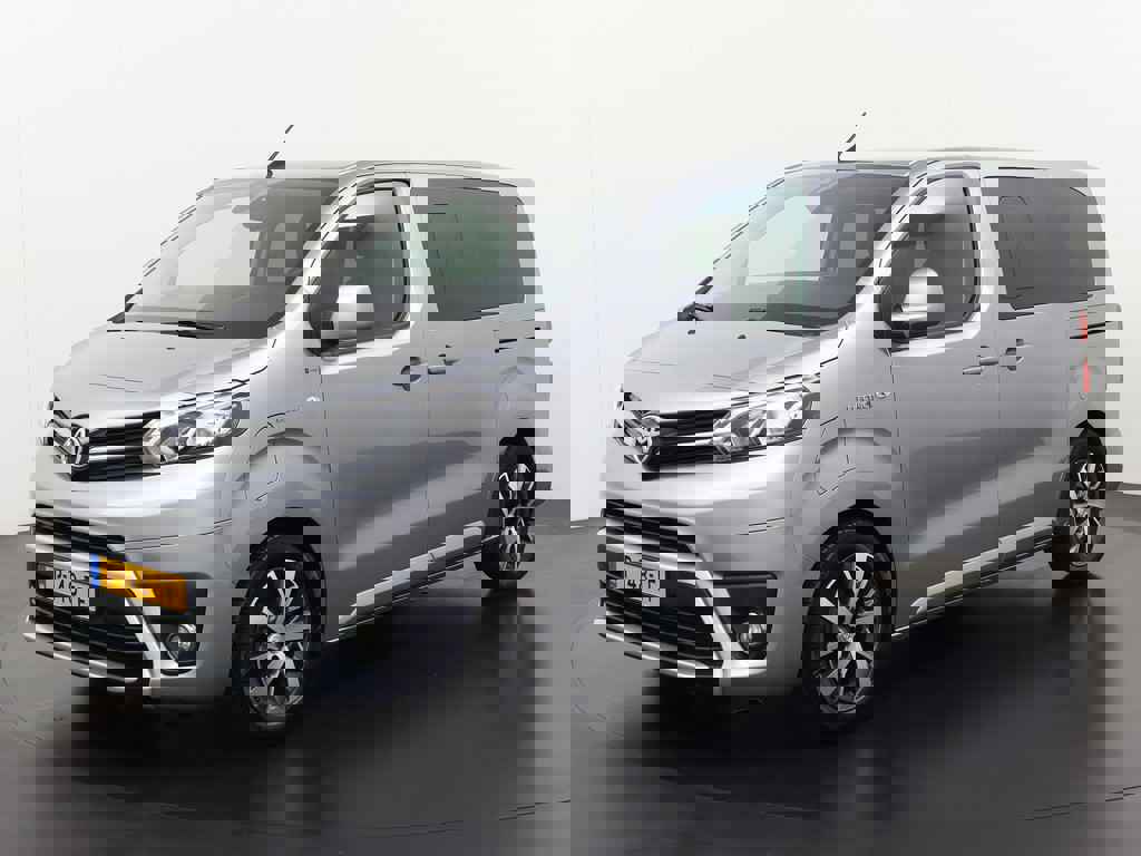 Toyota PROACE Electric Verso